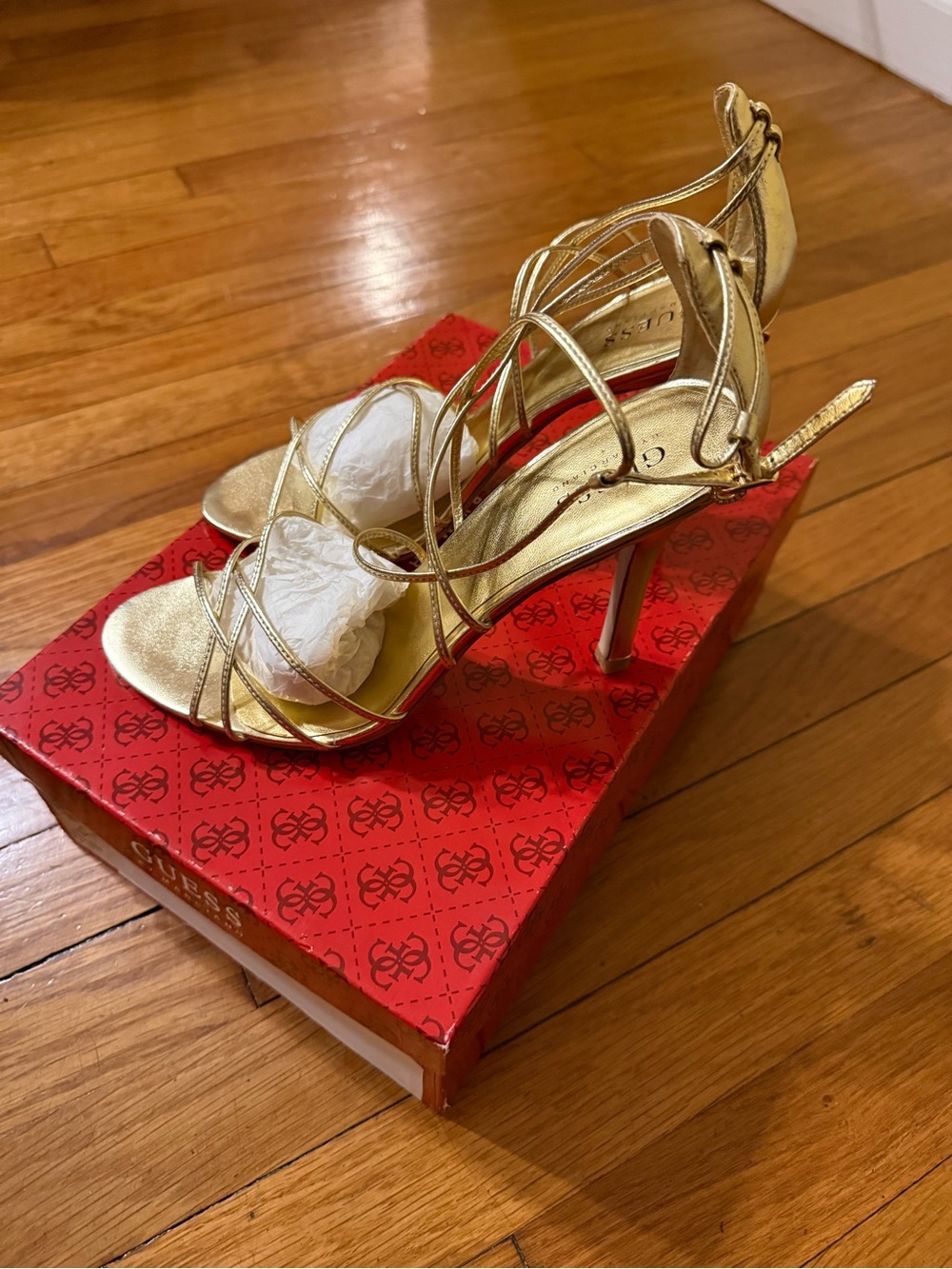 GUESS by Marciano Gold Strappy Heels Gwolgan Sandals Metallic 4" Stiletto Sz 8M
